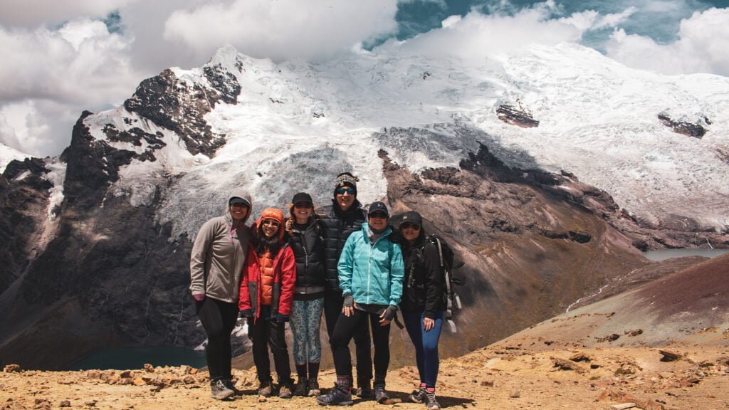 Rainbow Mountain Trek 2 Days